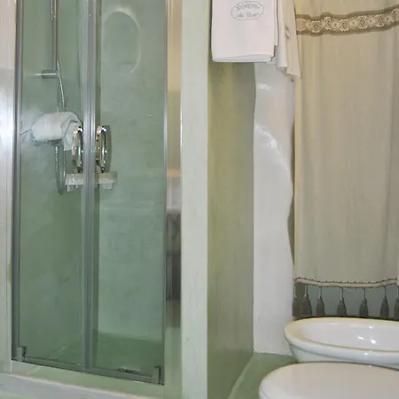 Ladelaide Gæstehus Salve