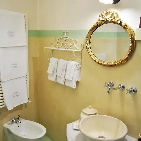 Guest house Ladelaide Salve