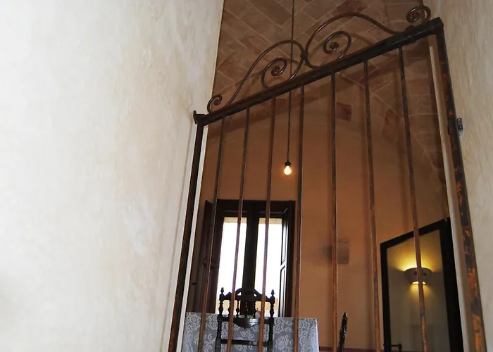 Ladelaide * سالفي